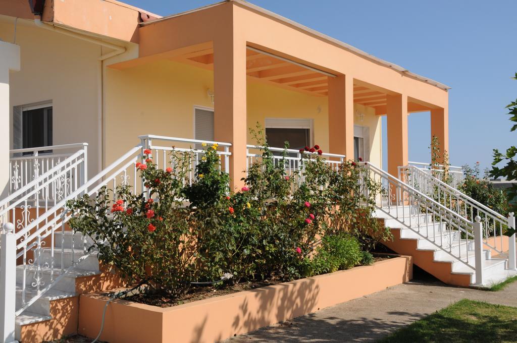 Villa Elaia Mare Fanárion Exteriör bild