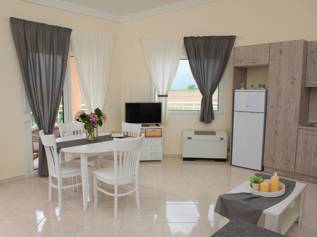 Villa Elaia Mare Fanárion Exteriör bild